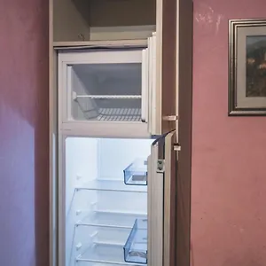  Bed & Breakfast Bulldog Station With Private Wc, Ac, Tv